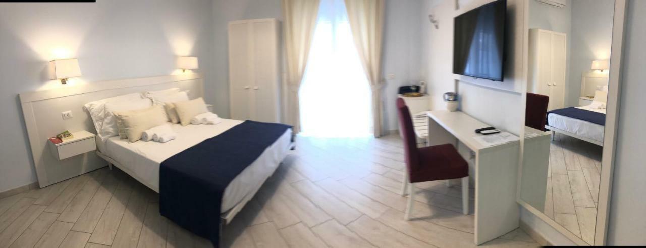 Maison Claudette Toledo Naples Exterior photo